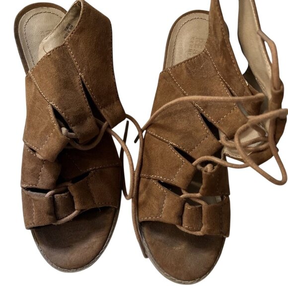 KENNETH COLE REACTION KAY-BOARD BROWN FAUX SUEDE LACE UP SANDALS/HEELS 7.5 - Picture 6 of 7